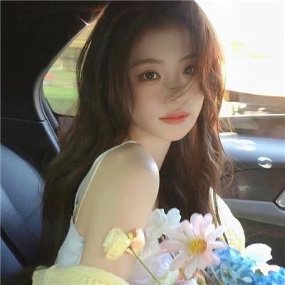 孔雀圣使请动心